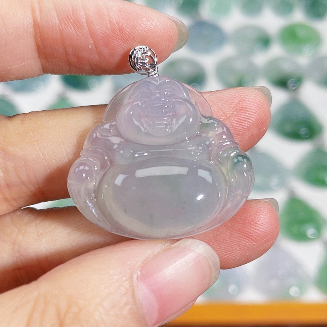 颈饰18K金镶嵌翡翠吊坠