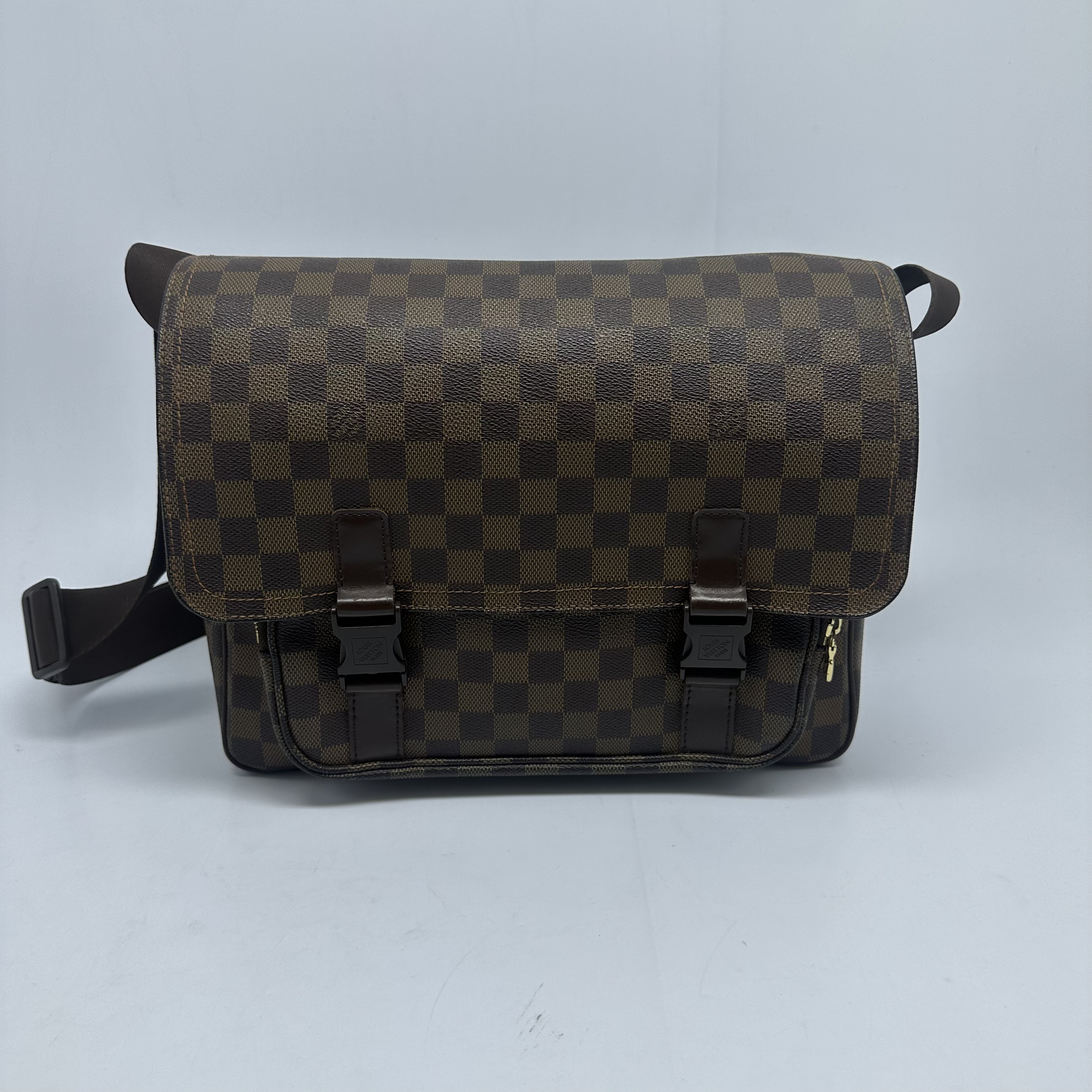 95新 LouisVuitton/路易威登 棕棋盘格双扣邮差斜挎包6156