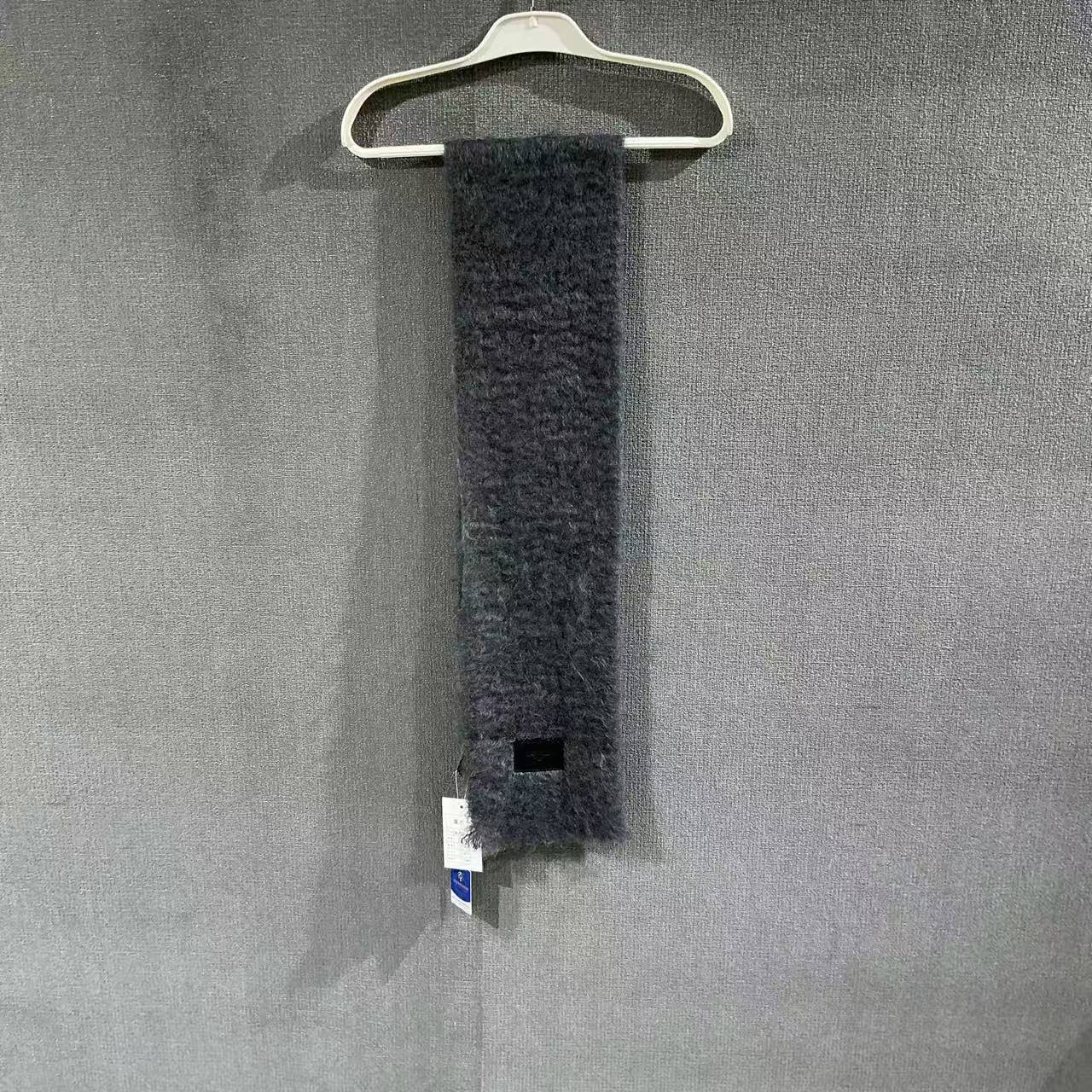 未使用 LOEWE/罗意威 （pm）灰色马海毛围巾 全新164✖️19cm/2606