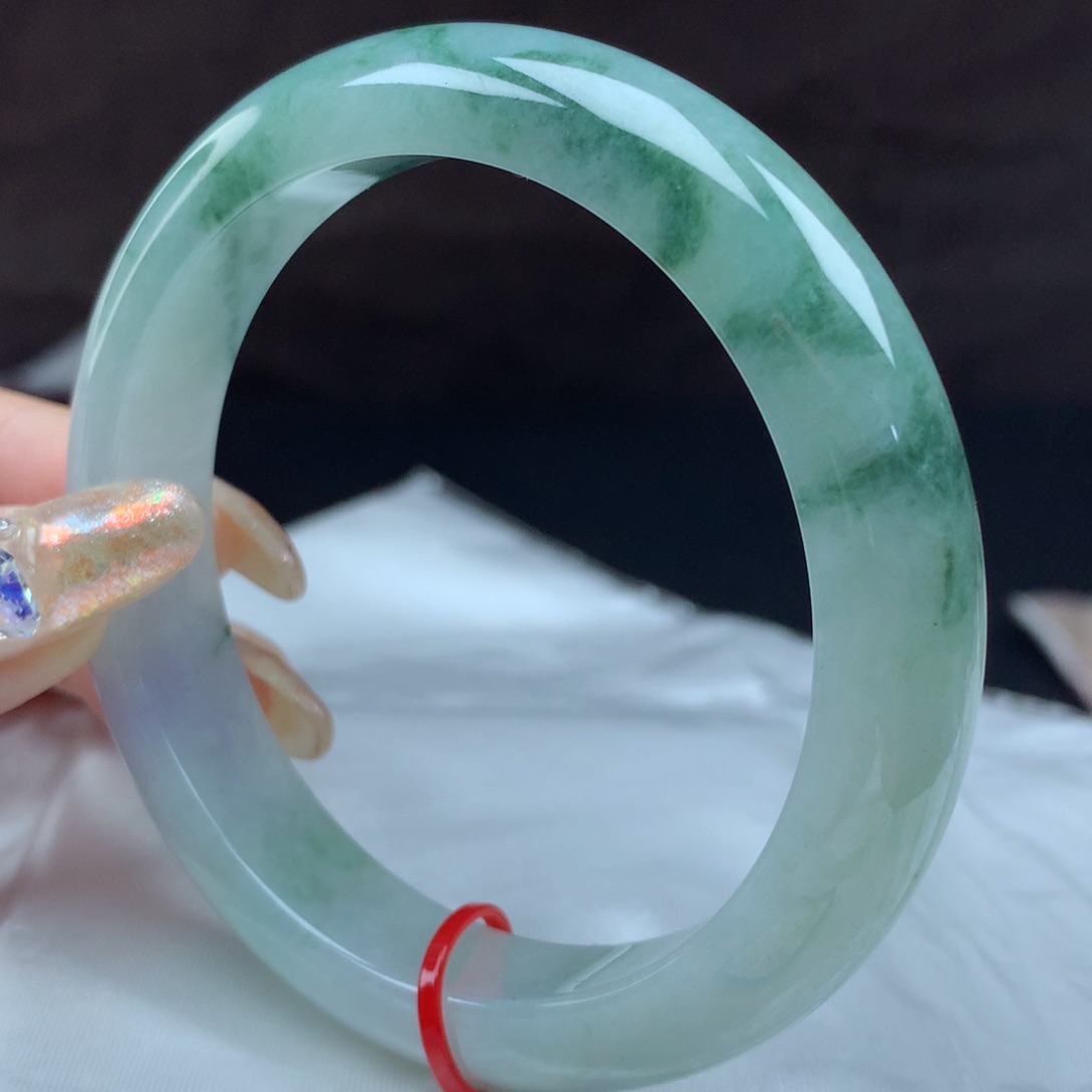 翡翠手镯未镶嵌罗*岁12096，