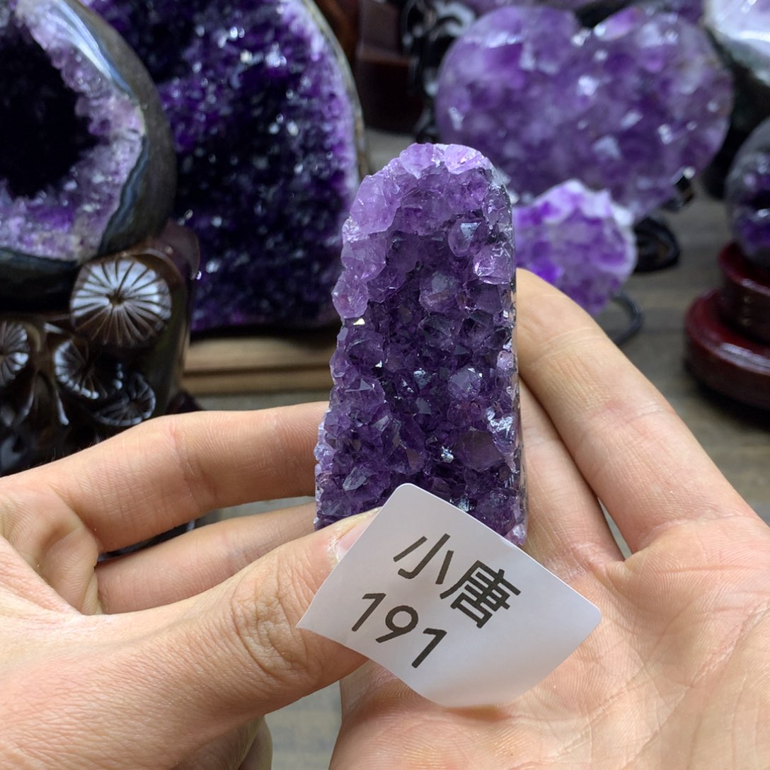 紫晶大型摆件（非配饰）未镶嵌