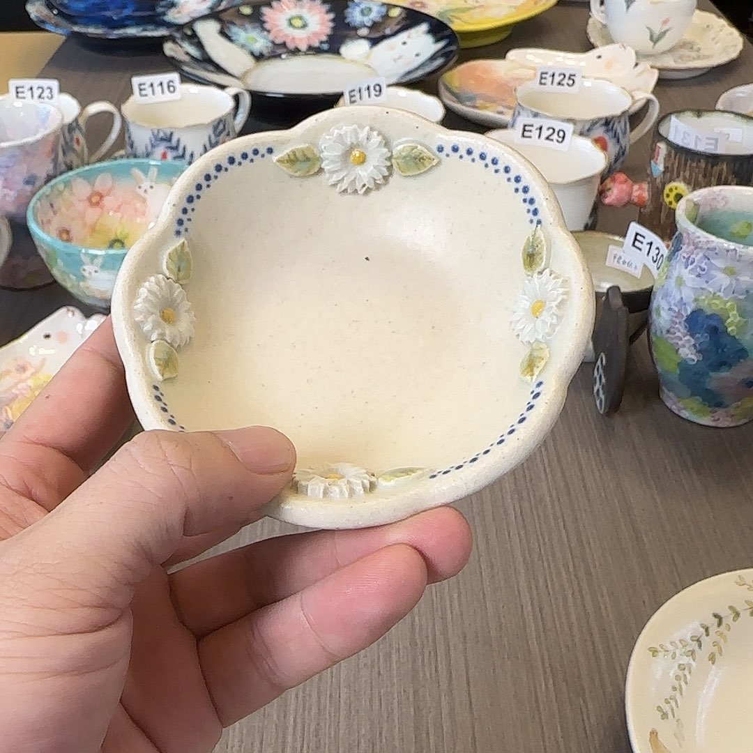 咕***滴茶盏在线游戏中也出现