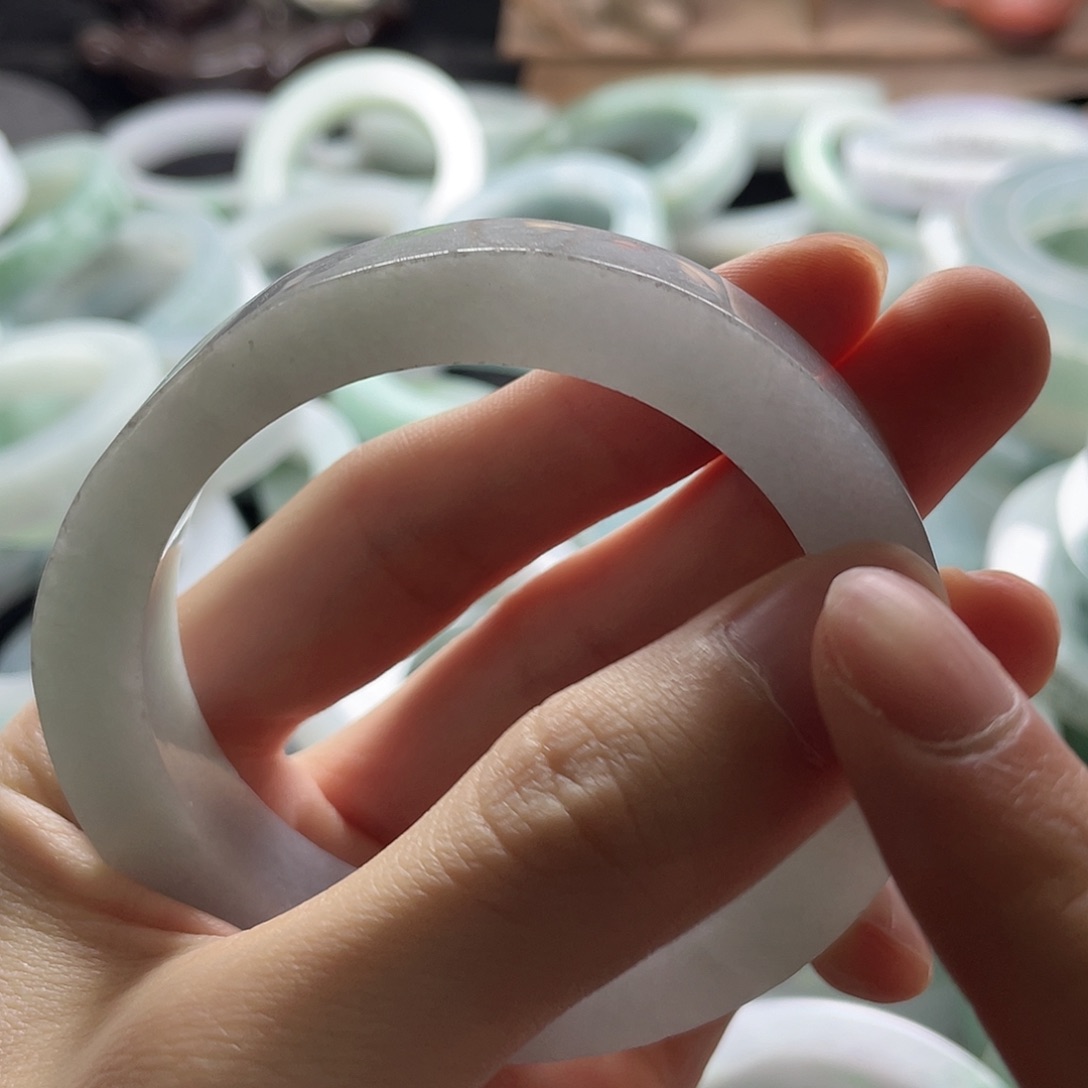 高****定制翡翠未镶嵌A货