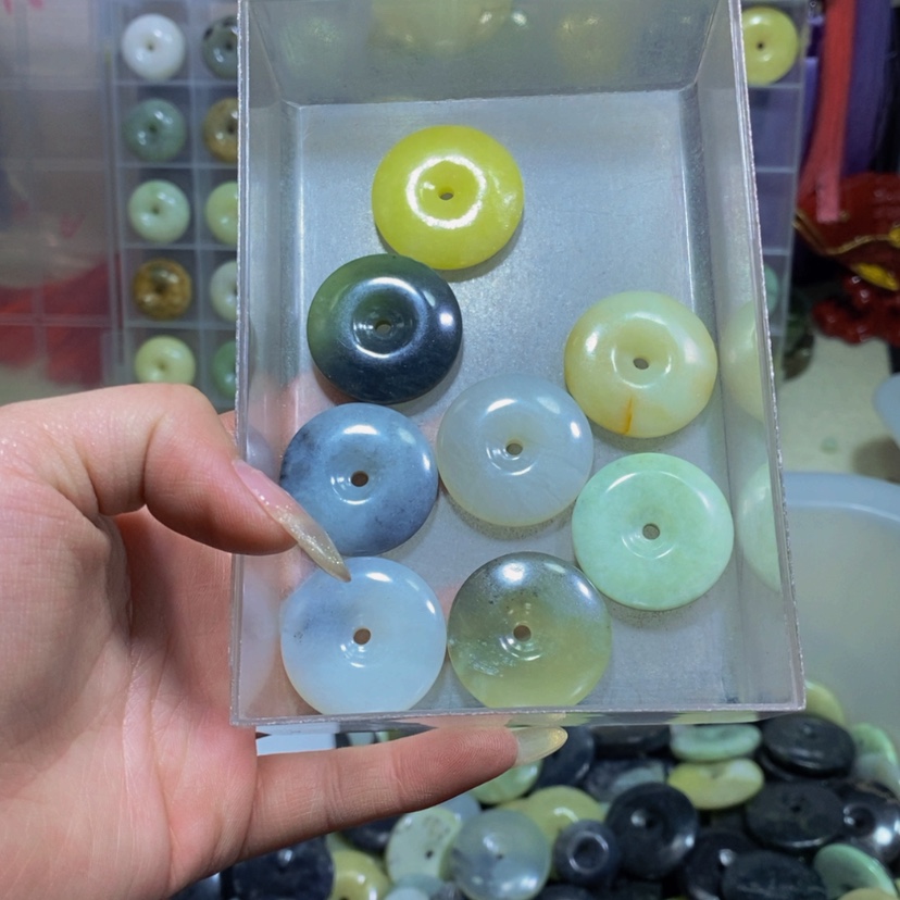 【闪购商品】蛇纹石玉其他未镶嵌119