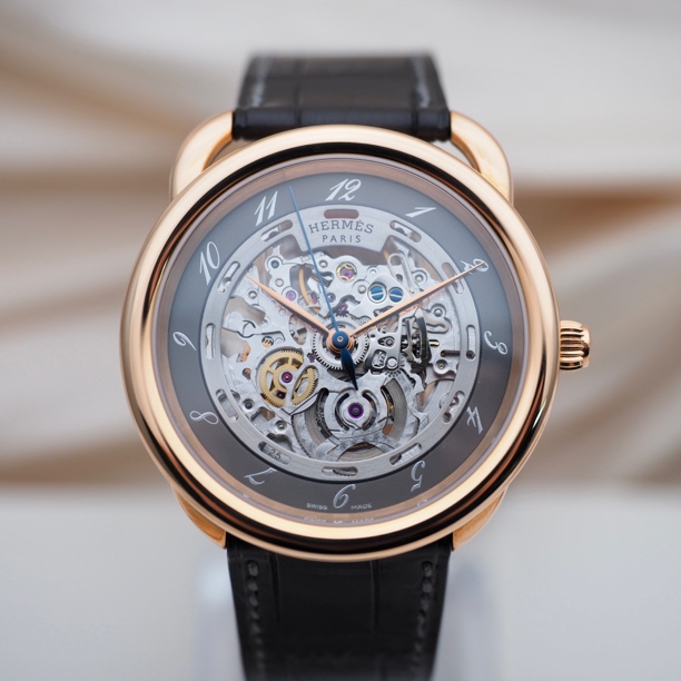 99新 Hermes/爱马仕 18k金/表径41mm/自动机械/11914760