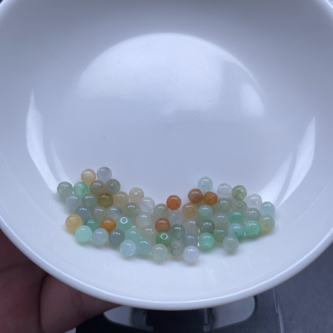 翡翠散珠多宝米珠卡3.5，60颗