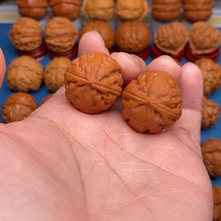 文玩核桃把件粗筋