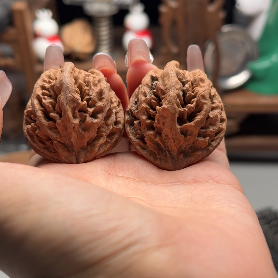 文玩核桃把件关东木子楸百核99