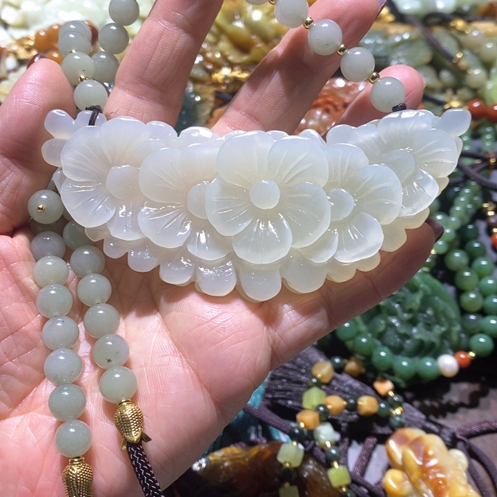 岫玉毛衣链未镶嵌