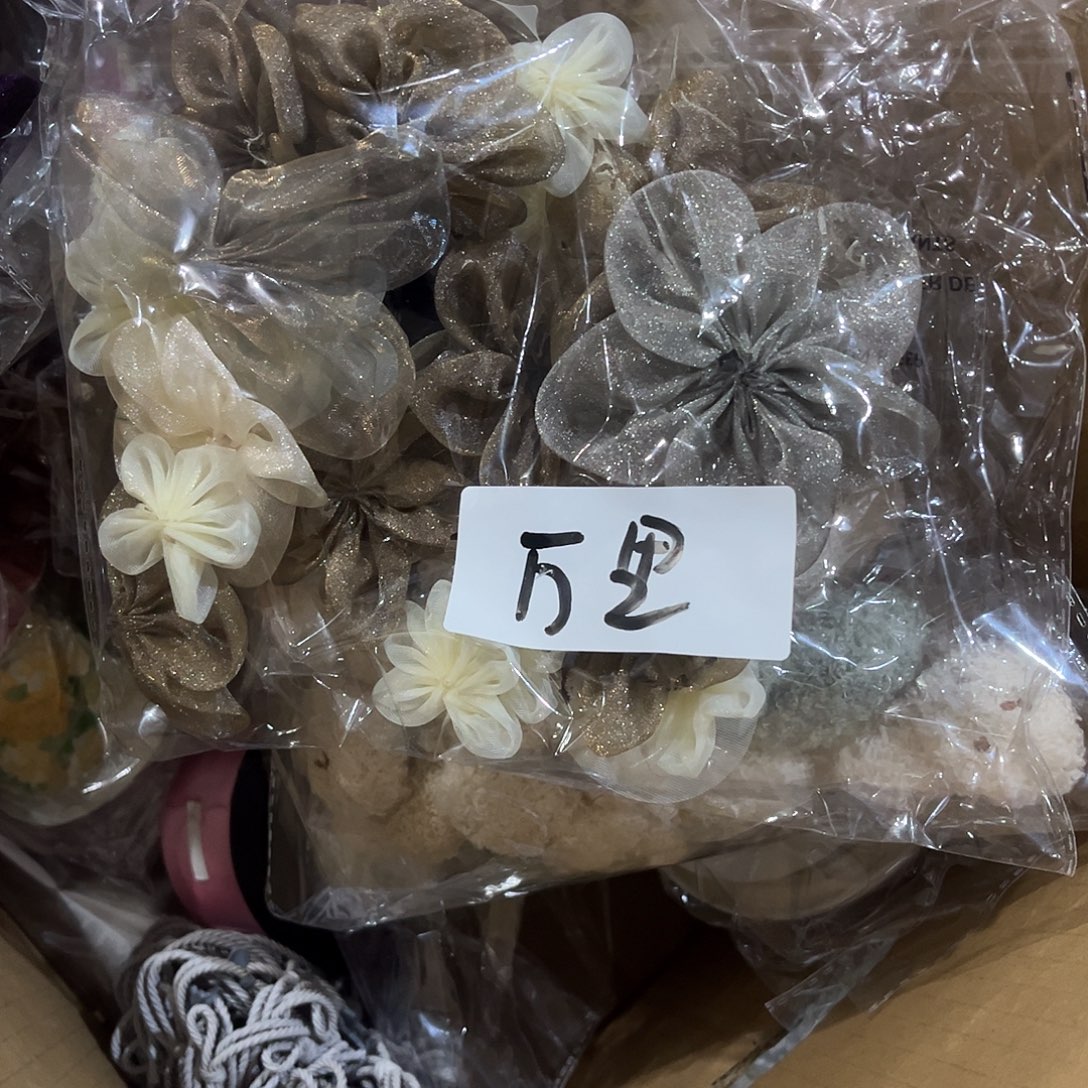 万***里包装哈哈哈哈哈哈哈