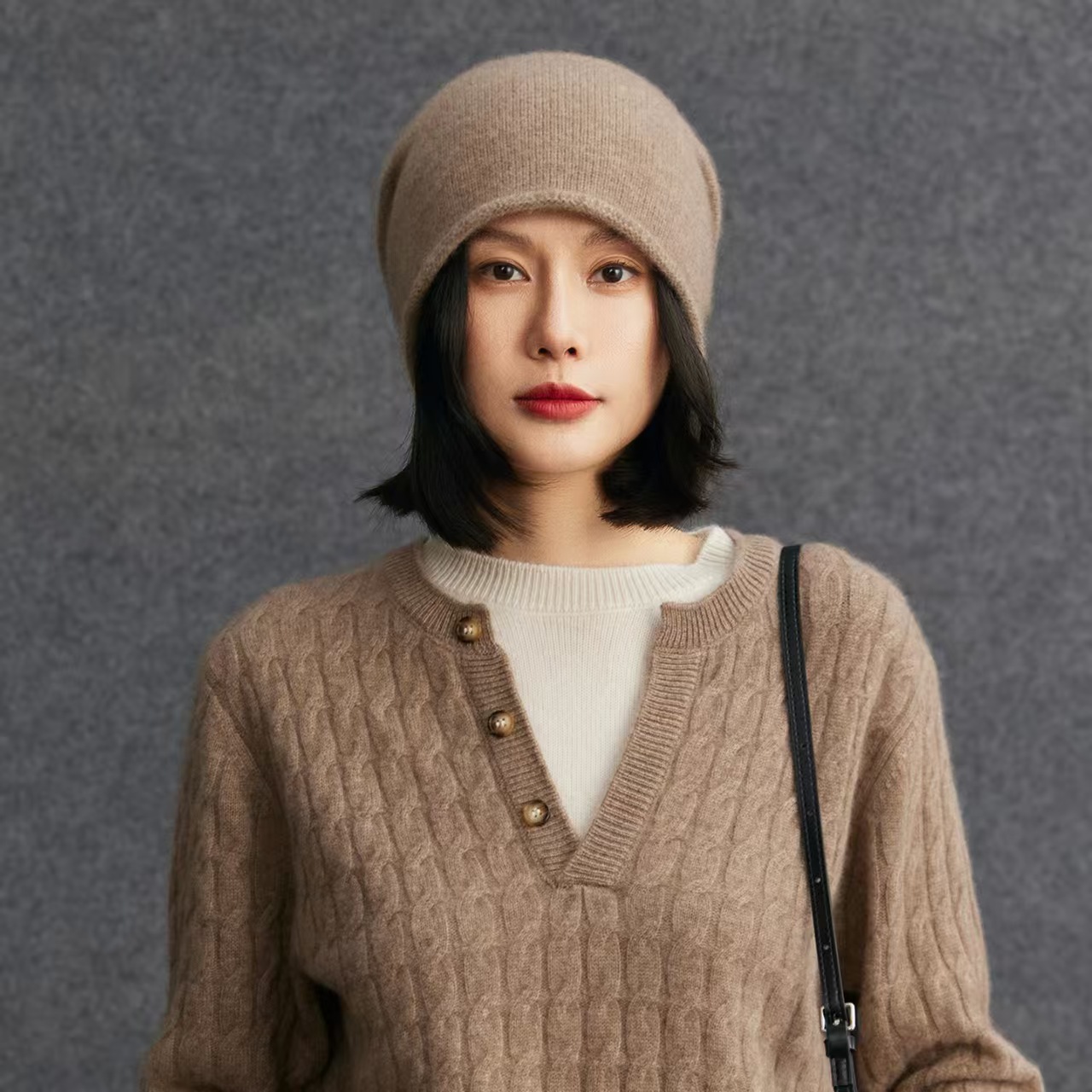 CZ秋冬季新款山羊绒护耳帽韩版百搭保暖遮耳显脸小针织帽