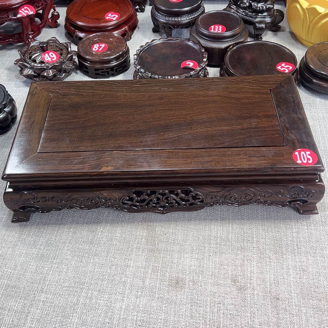山***客红木底座精雕工艺品
