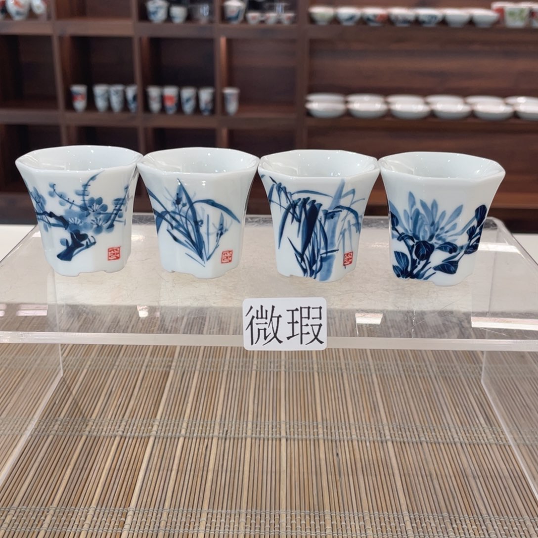釉下手绘茶具微瑕