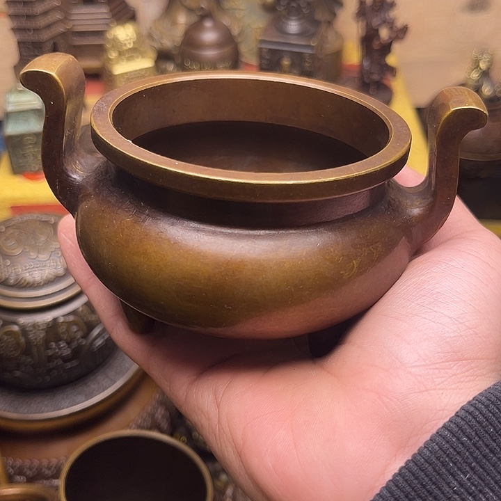 精美铜器点击下单
