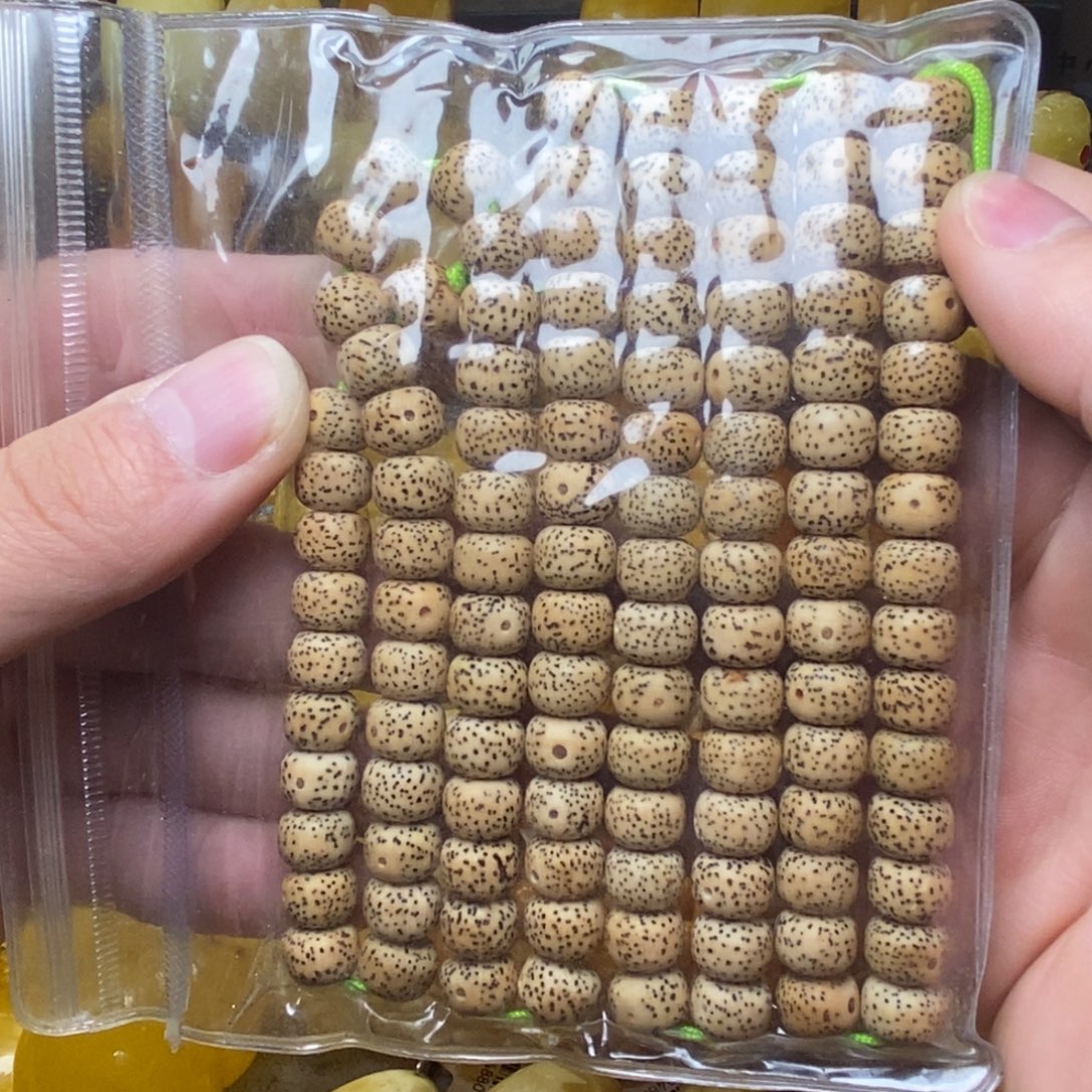 琥珀未镶嵌裸石蜜蜡