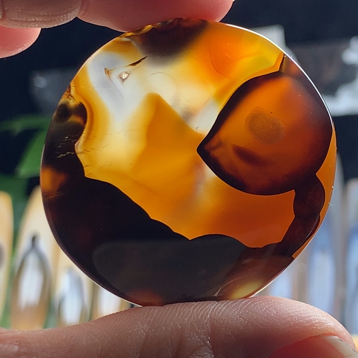 玛瑙/玉髓颈饰未镶嵌119有瑕