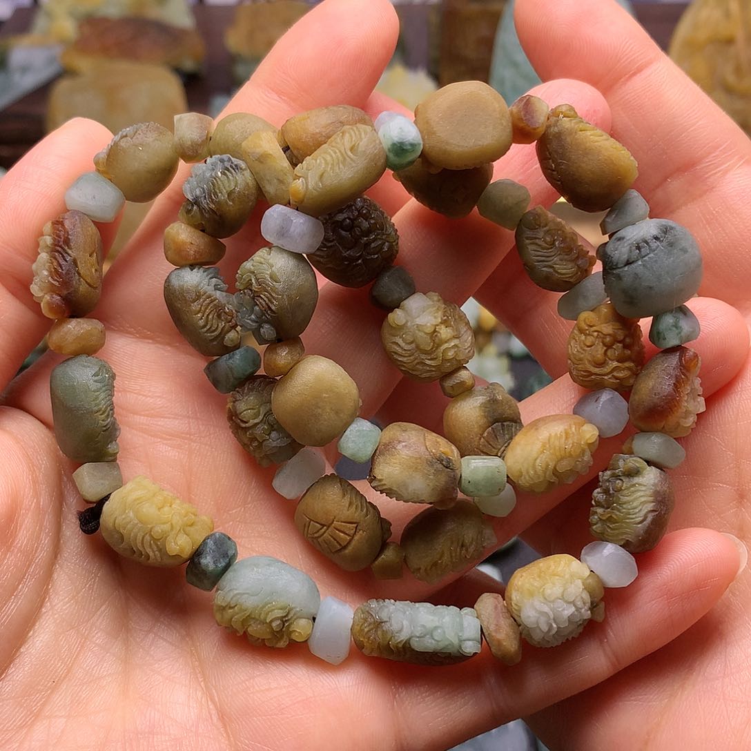 定制翡翠未镶嵌钟馗串