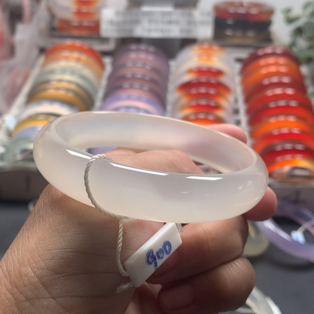 手镯玛瑙/玉髓未镶嵌