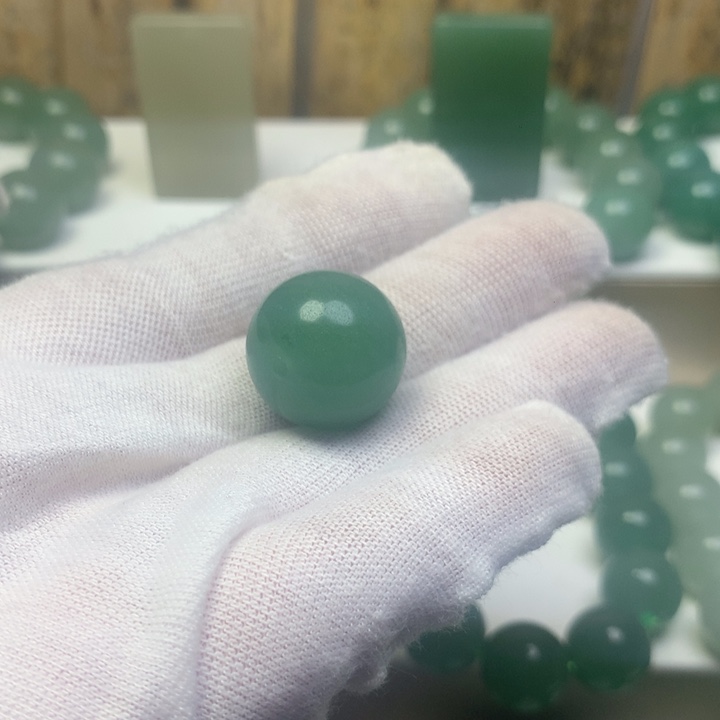 杨***站东陵石未镶嵌手链东陵玉