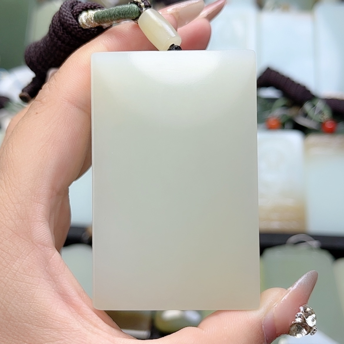 【闪购商品】和田玉（糖玉）未镶嵌颈饰空*