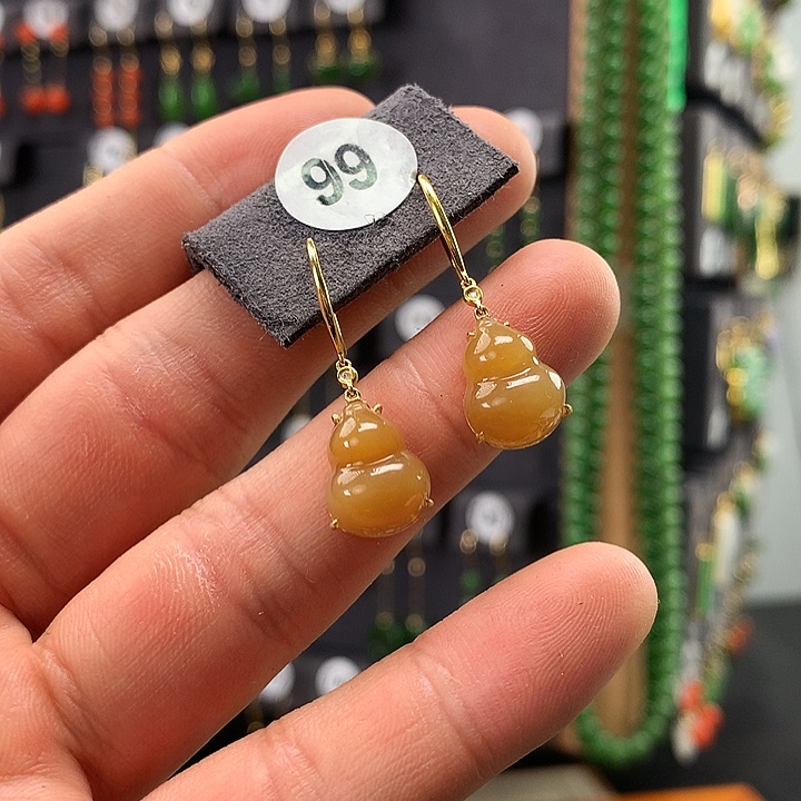 和田玉耳饰18K金镶嵌