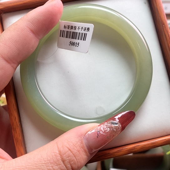 和田玉手镯未镶嵌57