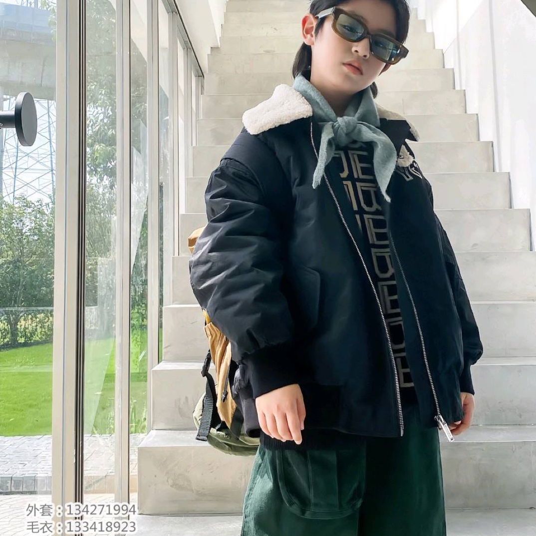 暖家 1994款B54C75童装黑灰色毛领外套