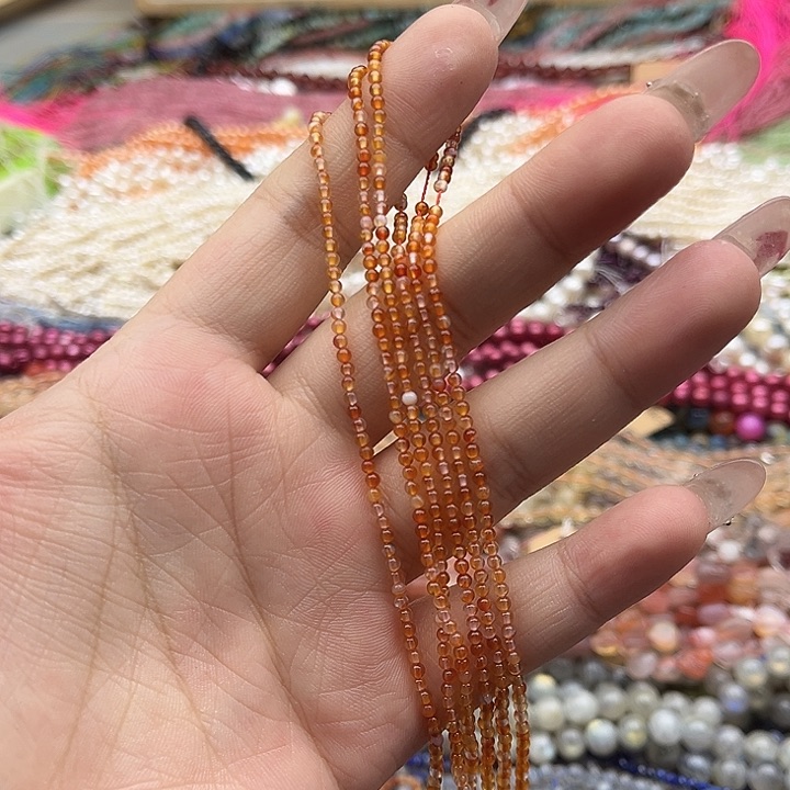 玛瑙/玉髓珠宝半成品未镶嵌一条2mm左右冰飘南红珠