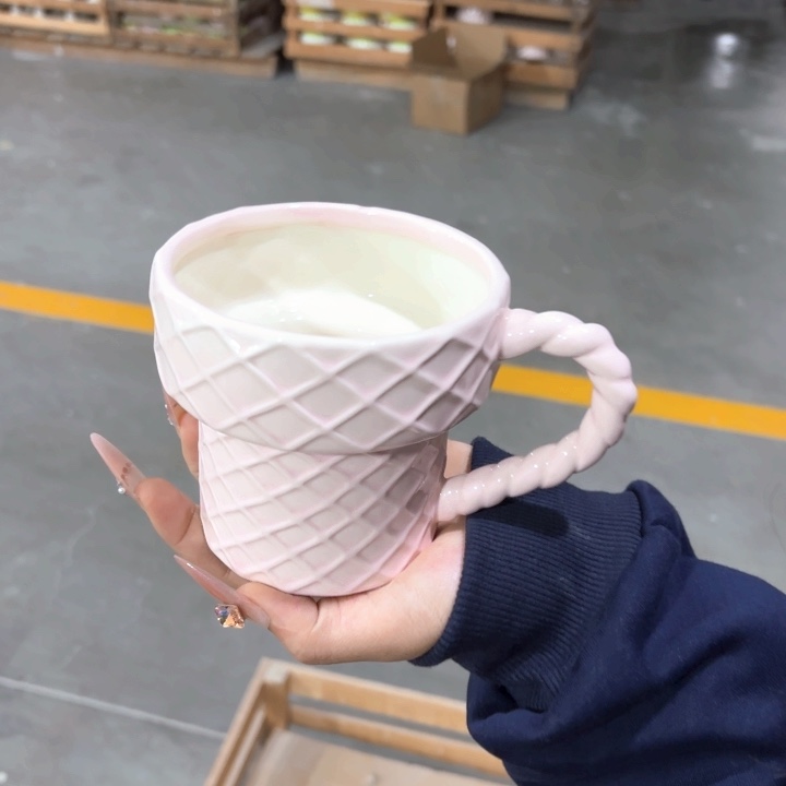 陶摆件陶瓷摆件欢迎光临