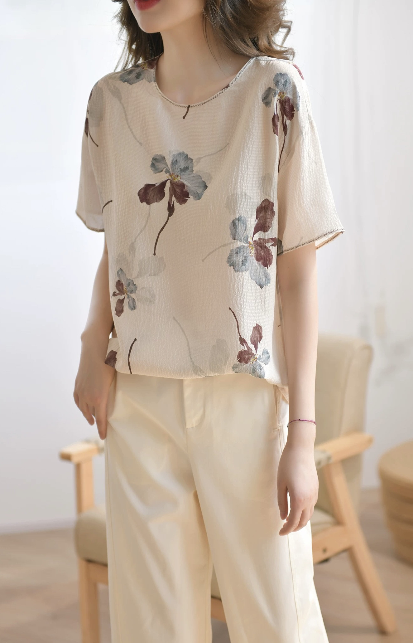 新款圆领花色设计感休闲气质优雅衬衫