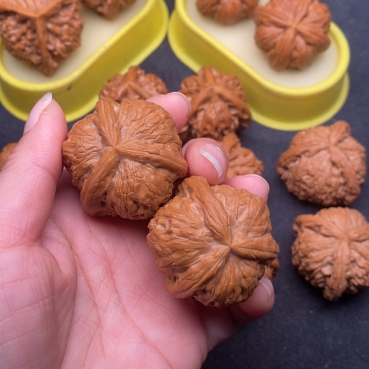 把件文玩核桃阿*