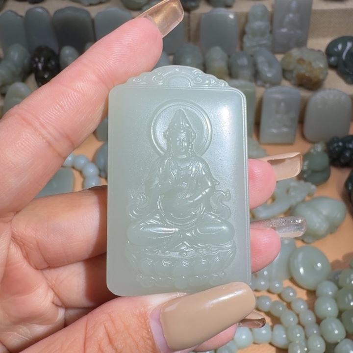 和田玉（糖玉）未镶嵌挂件