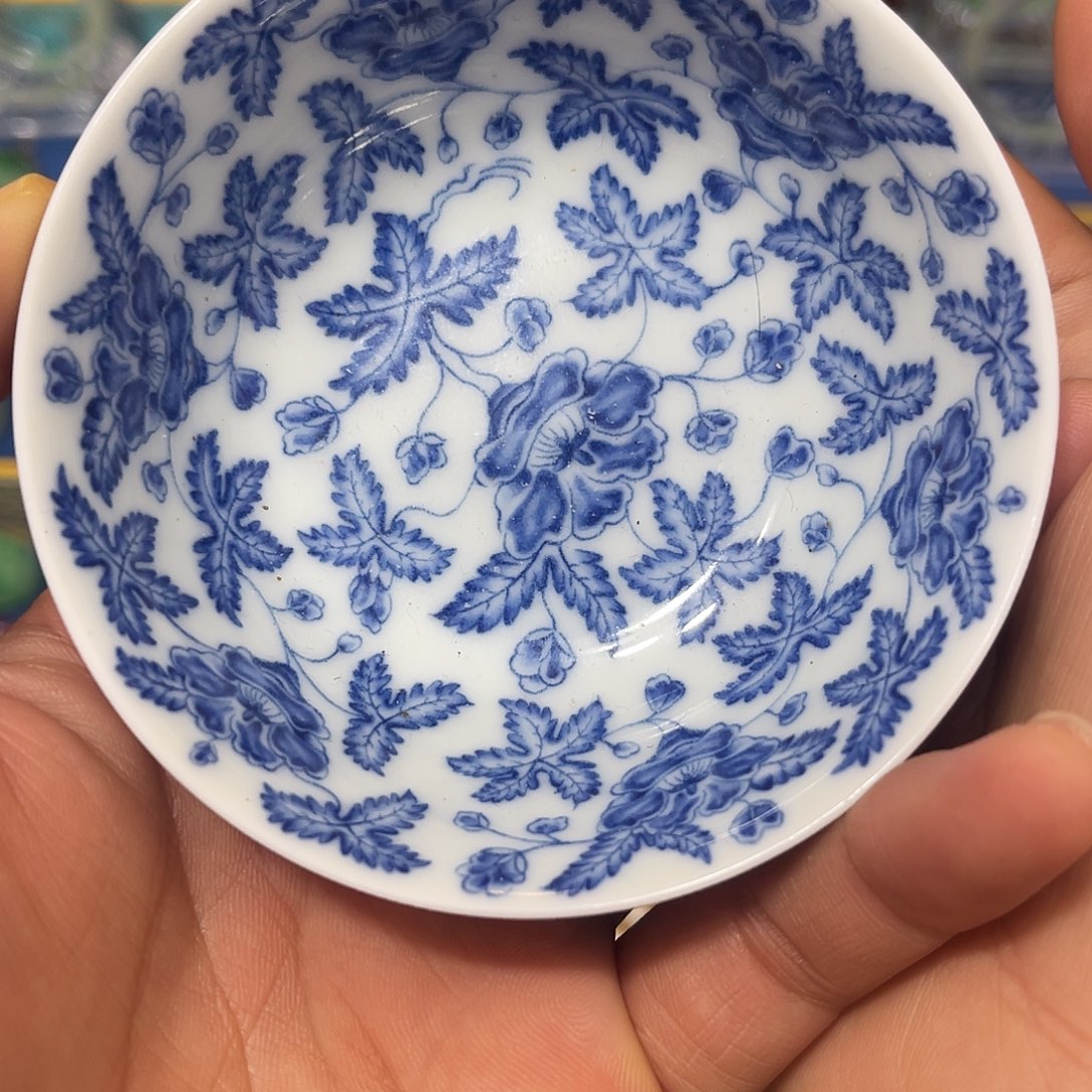 乌***拉陶摆件青花瓷器的制作工艺与工艺一