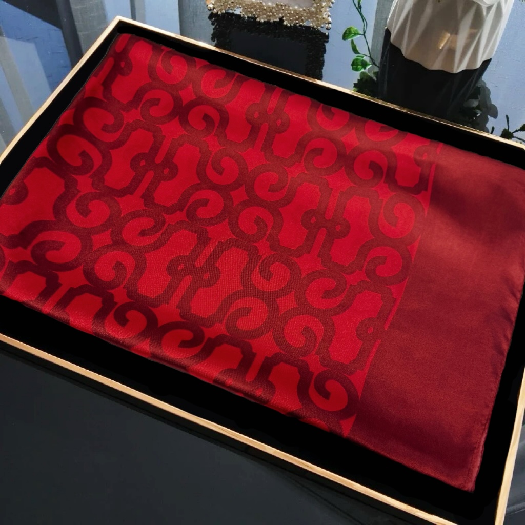 180/90.巳巳如意长巾