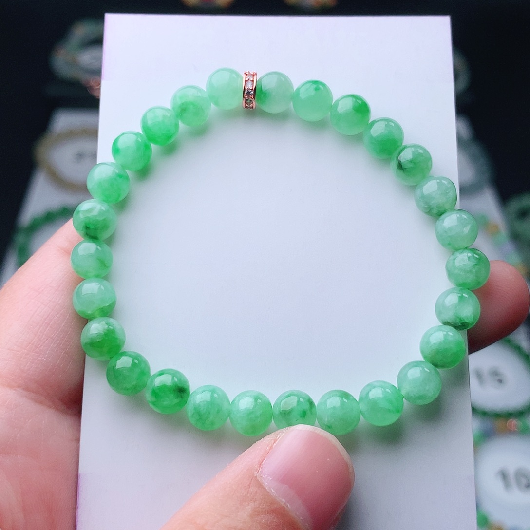 翡翠手串未镶嵌星*翡翠