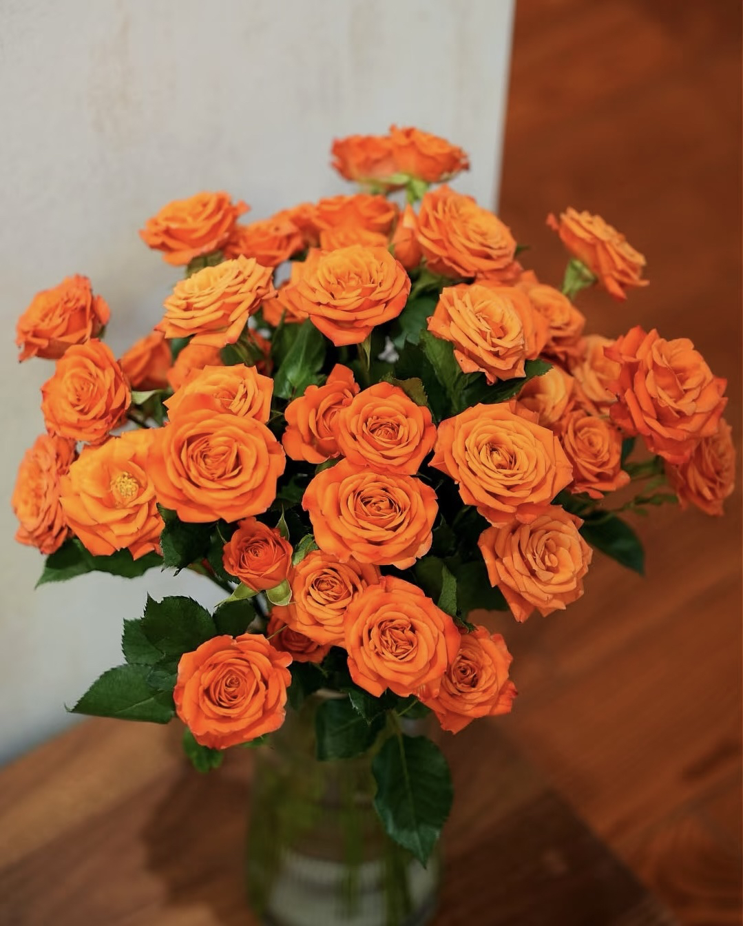橙色芭比多头玫瑰云南鲜花批发基地直发家用水养观赏鲜花