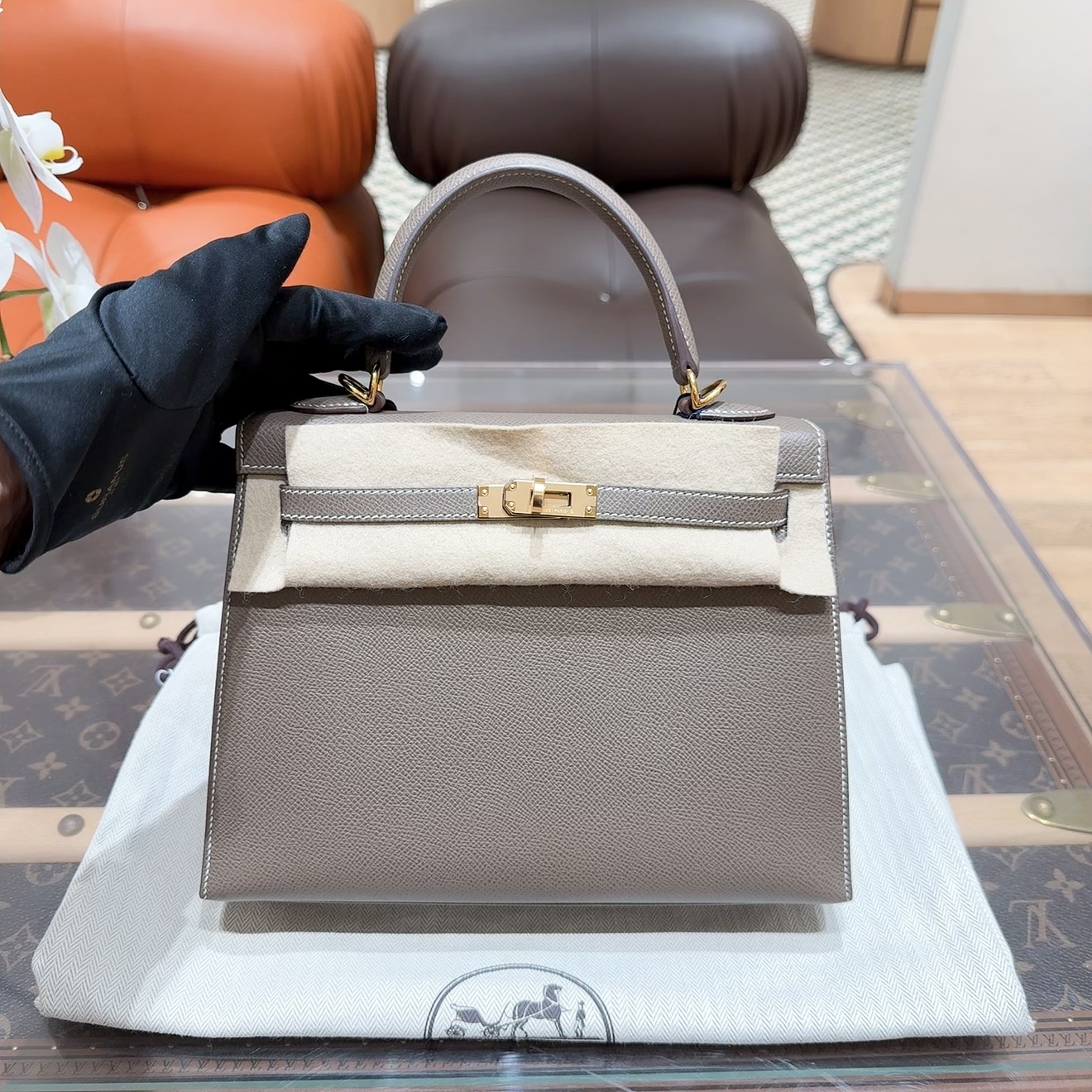 全新未使用 Hermes/爱马仕 Kelly25大象灰金扣  e皮 大全套