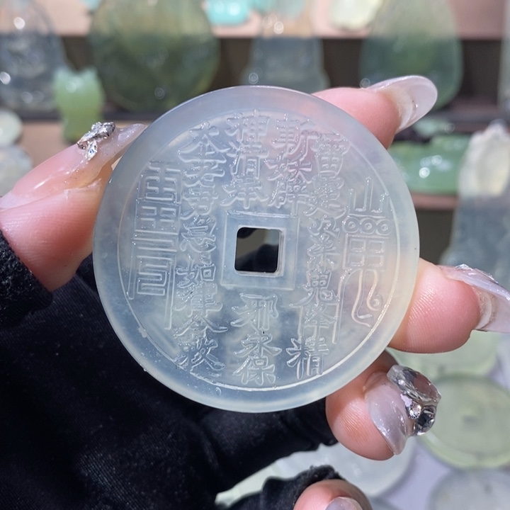 岫玉吊坠未镶嵌吊坠