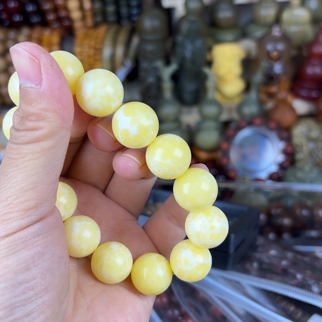 绿檀暖*龙涎香手串1.5