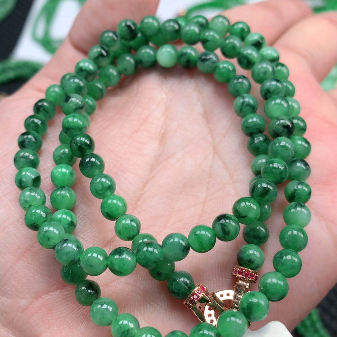 翡翠手链未镶嵌翡翠