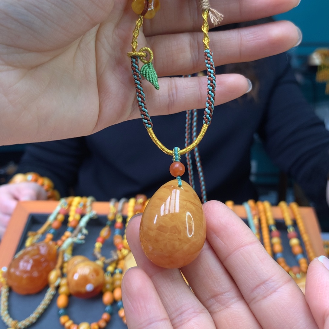 蜜蜡未镶嵌颈饰天然