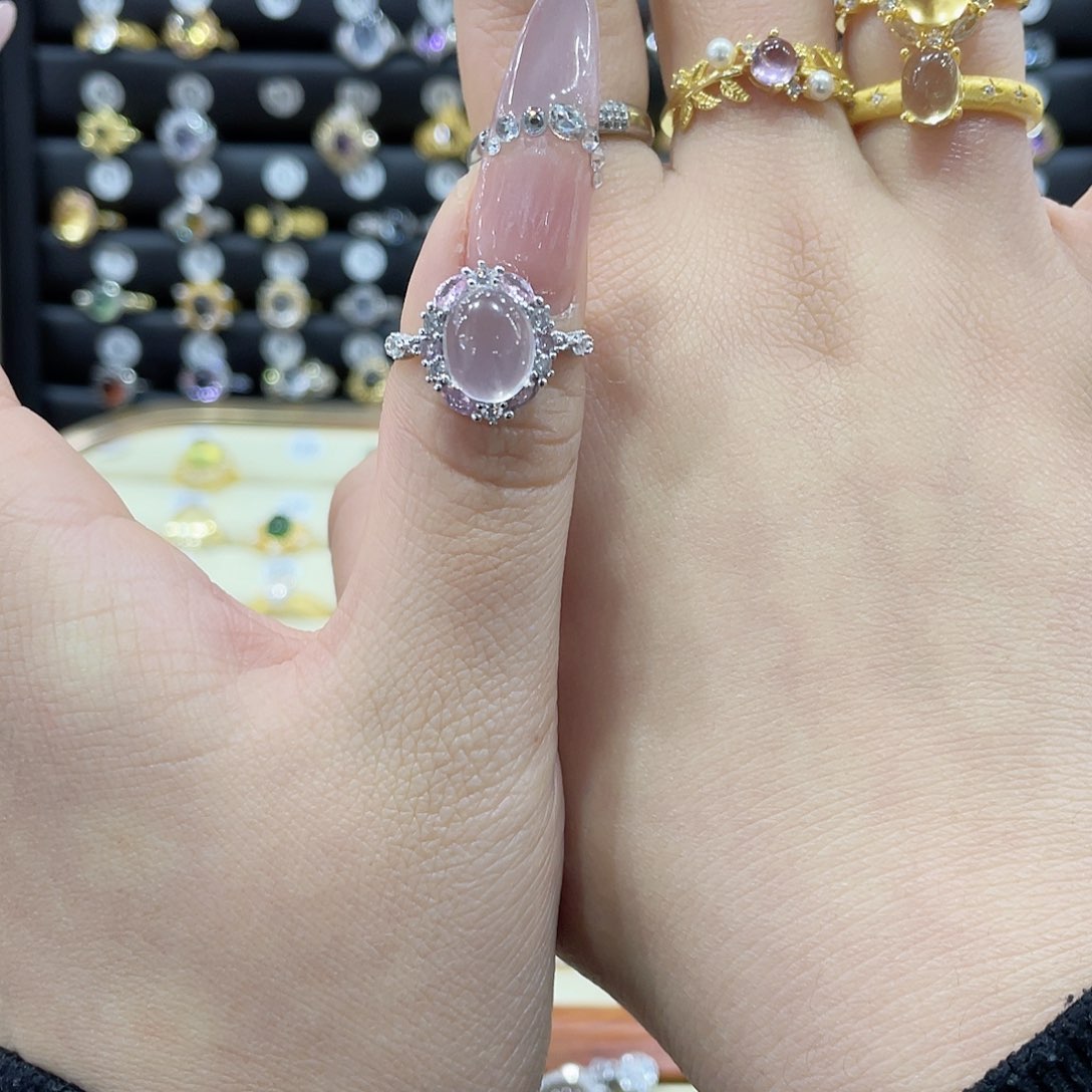 芙蓉石戒指银S925镶嵌一****?戒指