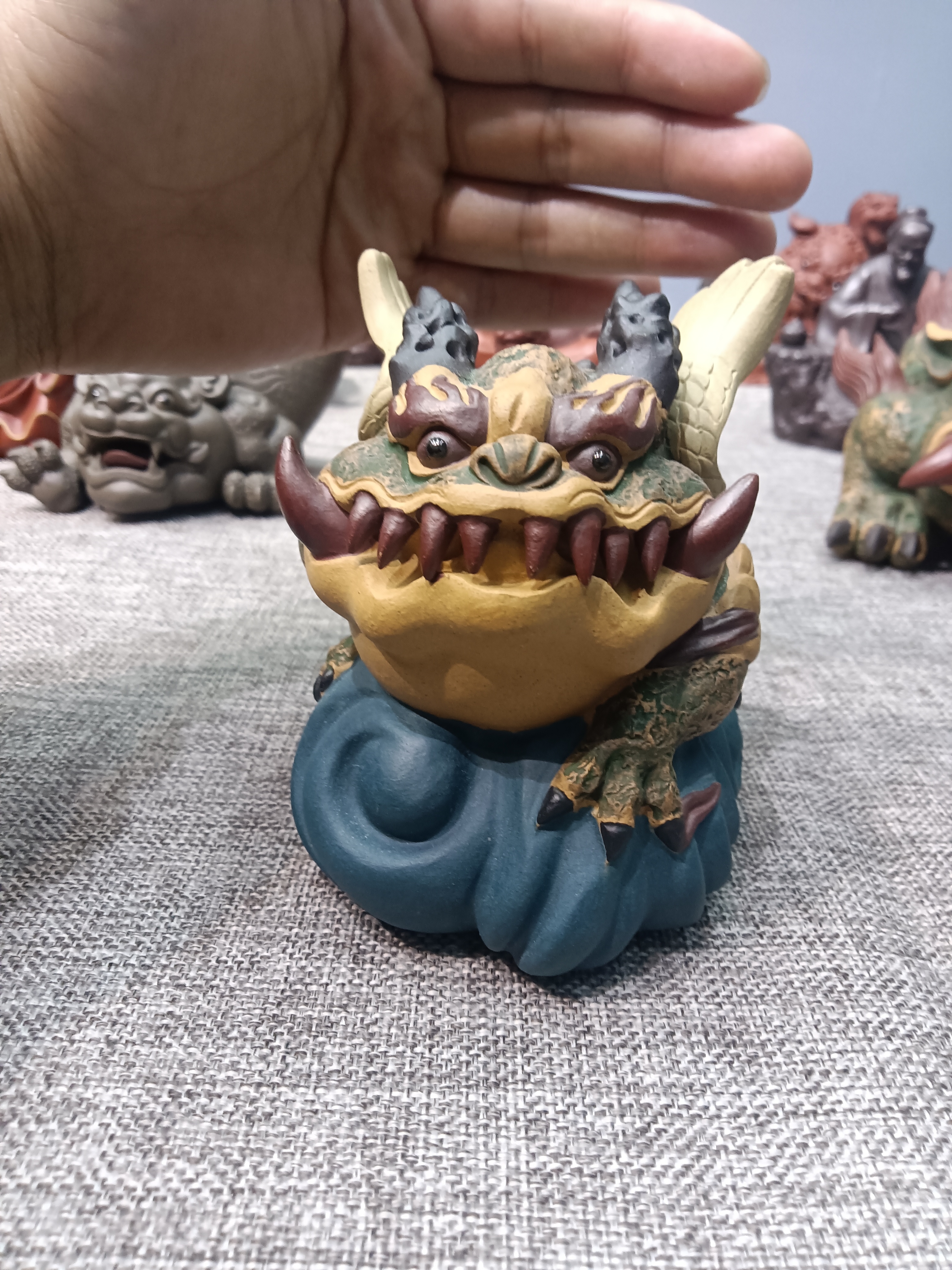 当代 紫砂摆件飞天金蟾手工制作