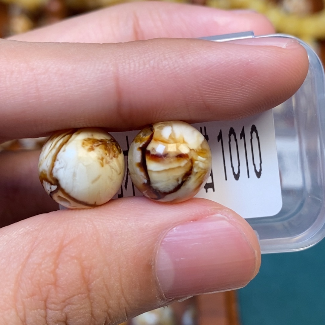 猴头核桃把件沁色老型圆珠1010