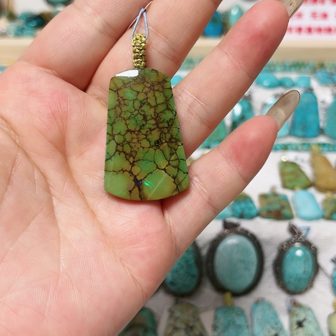 【闪购商品】未镶嵌绿松石珠宝奇石