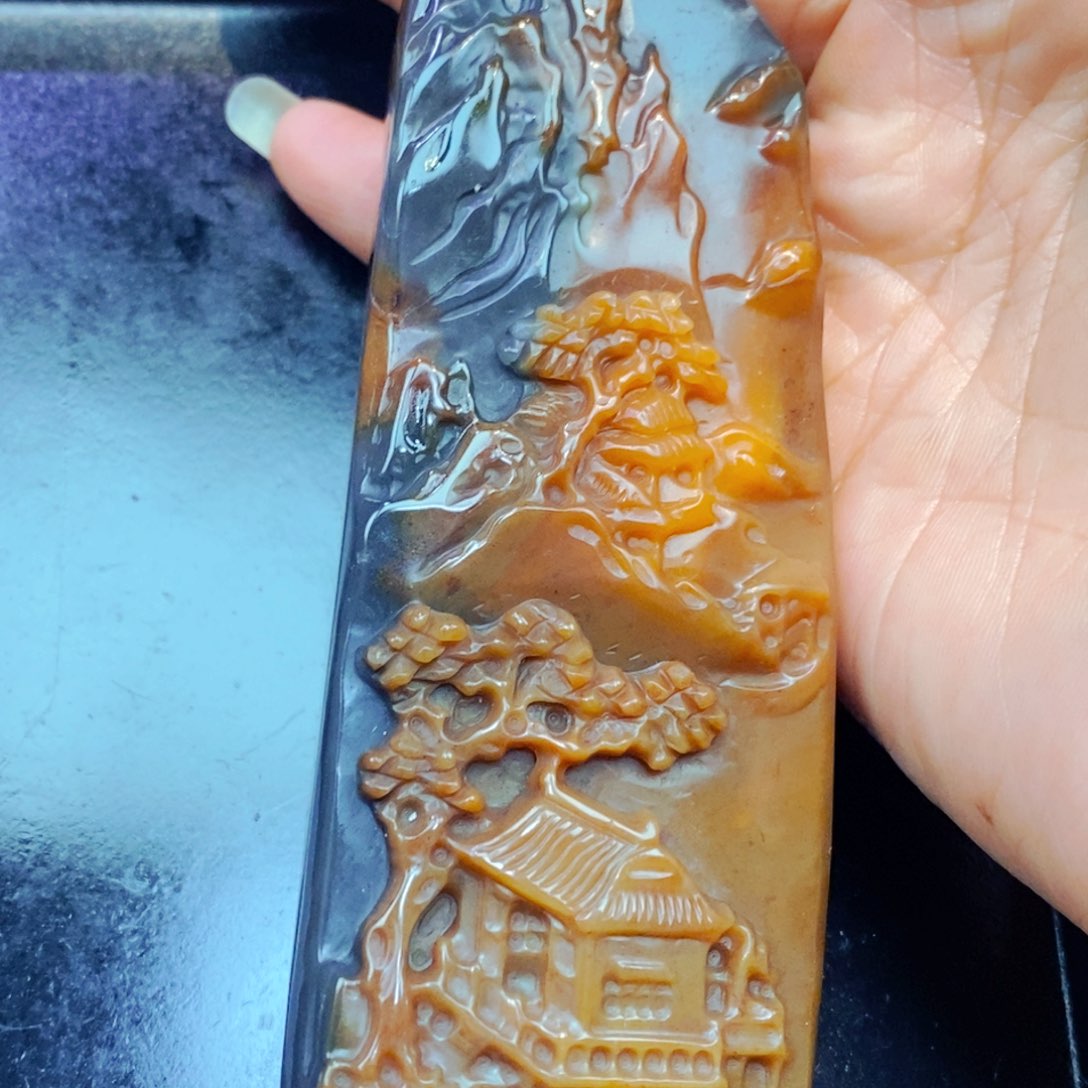 未镶嵌石英质玉（黄龙玉）吊坠(不含链)