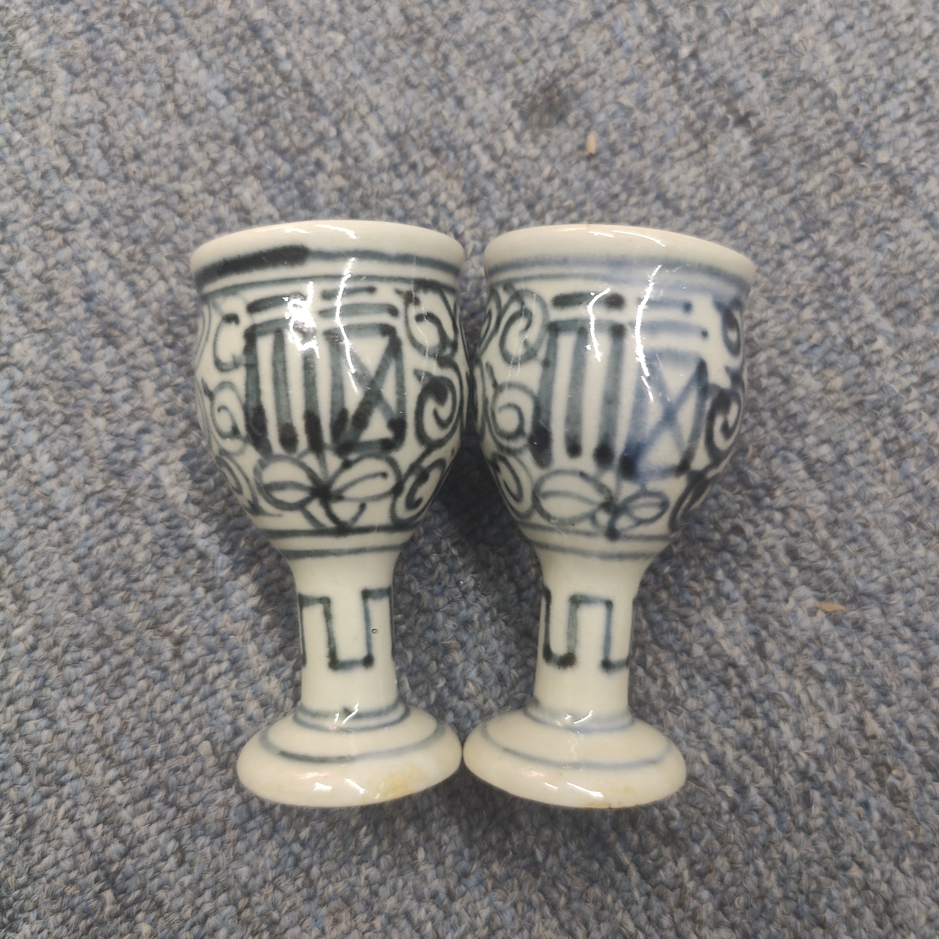 古陶瓷青花福字缠枝莲花卉高脚杯/一对