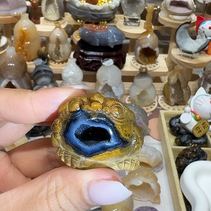 玛瑙/玉髓未镶嵌水晶福利不退换