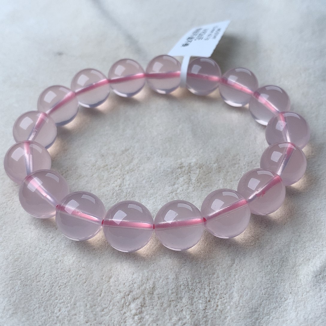 水晶手串未镶嵌粉水晶