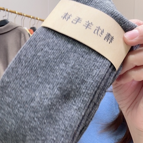 羊绒灰色过膝盖无袜子